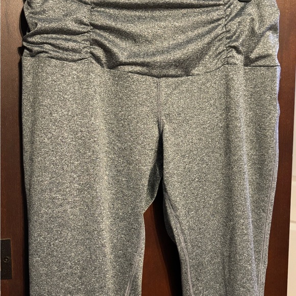 bcg Grey Flecks yoga pants or capris. Gym or work out pants has Rushing waist - Picture 1 of 10